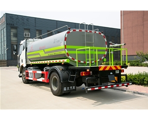 環衛噴灑車